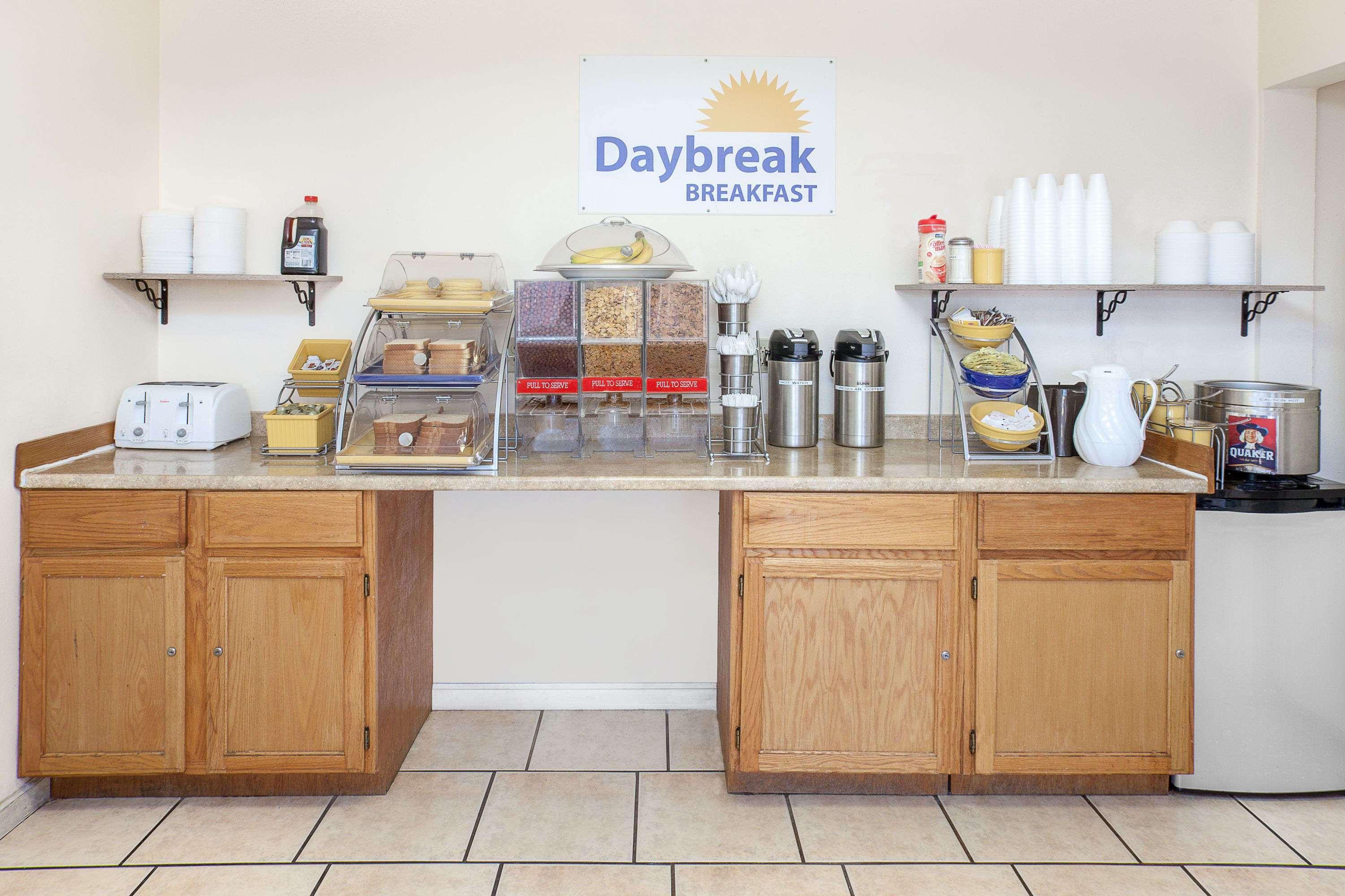 Days By Wyndham