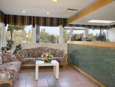Motel Days By Wyndham Fresno